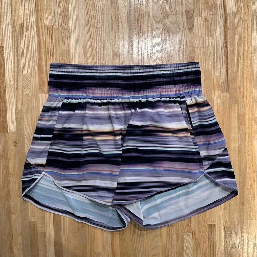 Outdoor Voices Women's LightSpeed 3" Short